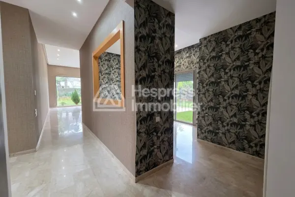Location villa vide a Bouskoura /CasaDiaa