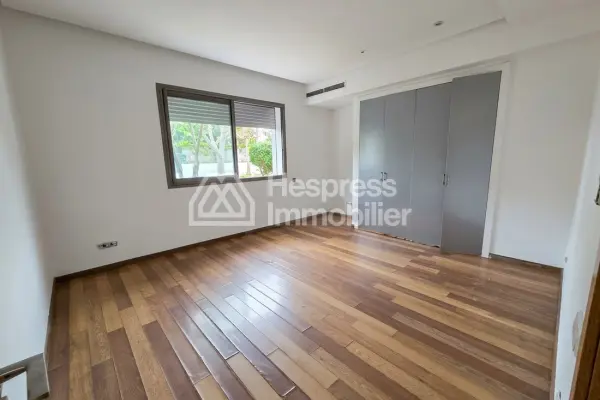 Location villa vide a Bouskoura /CasaDiaa