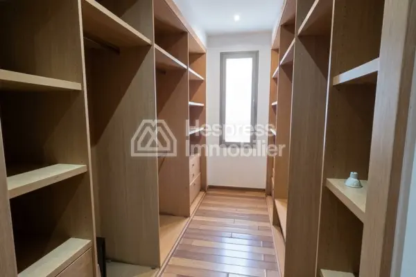 Location villa vide a Bouskoura /CasaDiaa