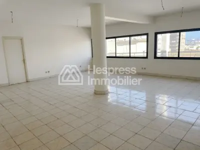 Office spaces for sale in Belvédère