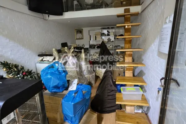 Croquet shop for sale in Benomar