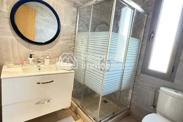 Stunning villa for sale in Bouskoura