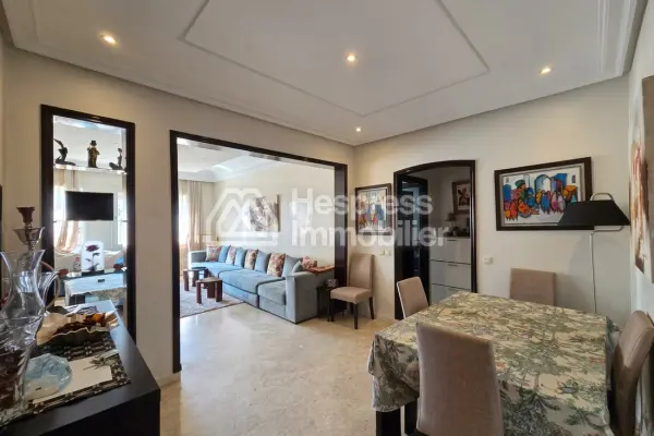 Spacieux appartement à vendre coté 17 etages