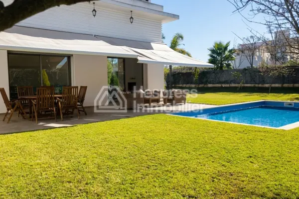 Spacieuse et belle villa à vendre à CasaDiaa