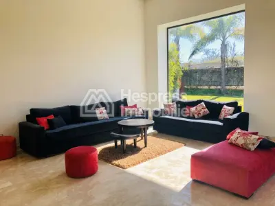 Spacieuse et belle villa à vendre à CasaDiaa