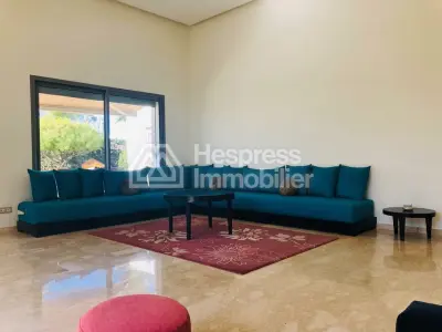 Spacieuse et belle villa à vendre à CasaDiaa