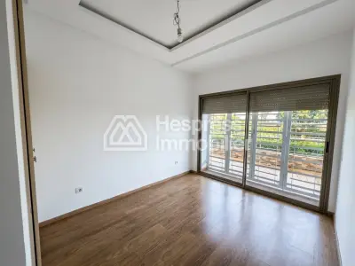 Unfurnished apartment for rent