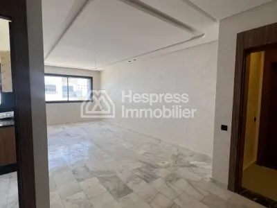 شقق فاخرة جديدة - بيرلا بوسكورة – من 75 مترًا مربعًا إلى 100 متر مربع