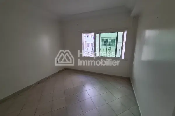 Apartment with no overlooking neighbors in the city center