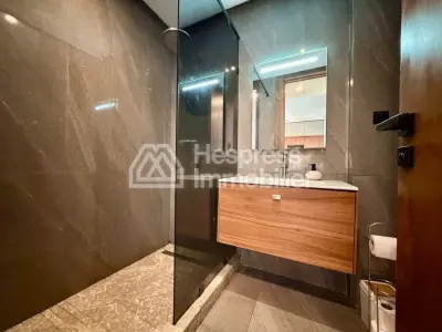 Furnished studio apartment for rent on CFC