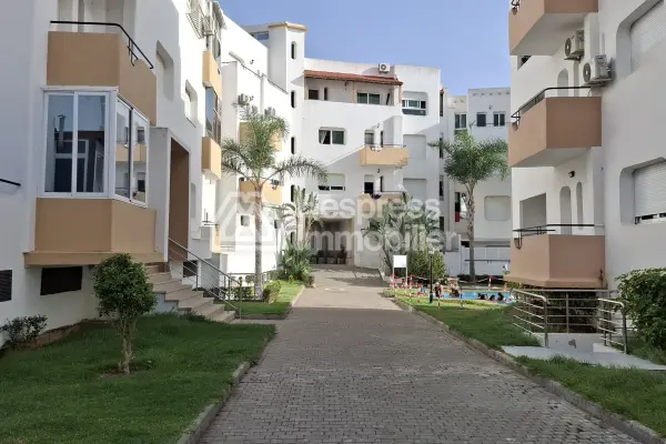 Apartment in a seaside residence