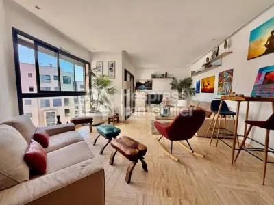 Furnished studio apartment for rent (CFC)