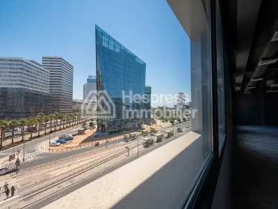 New office for rent in Uptown CFC