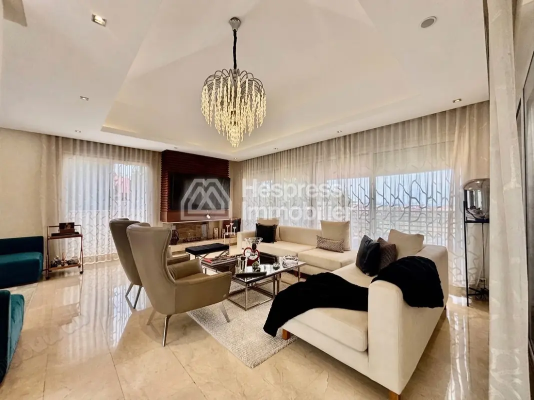Luxurious furnished villa for rent in Ville verte