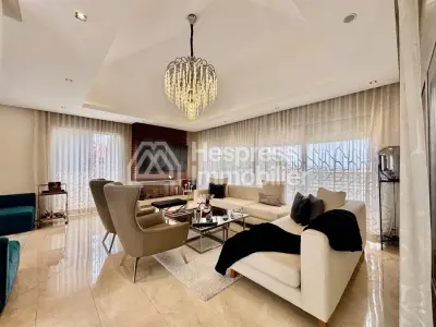Luxurious furnished villa for rent in Ville verte