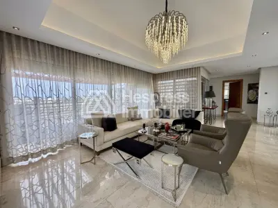 Luxurious furnished villa for rent in Ville verte