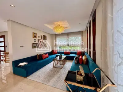 Luxurious furnished villa for rent in Ville verte