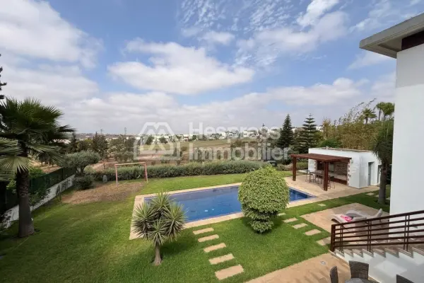 فيلا فاخرة مفروشة للإيجار في Ville verte