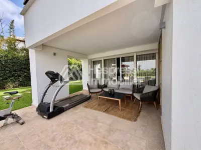 Luxurious furnished villa for rent in Ville verte