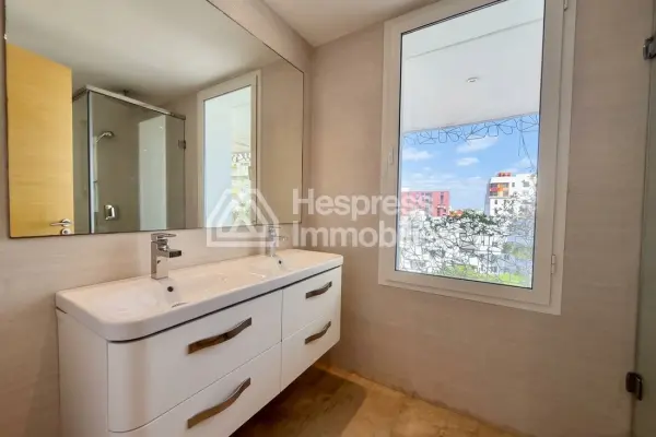 Two-bedroom apartment for rent, unfurnished