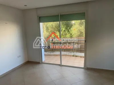 Villa for sale, 350m² in Hay Riad