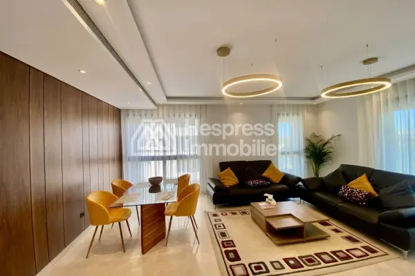 Furnished three-bedroom apartment in CFC