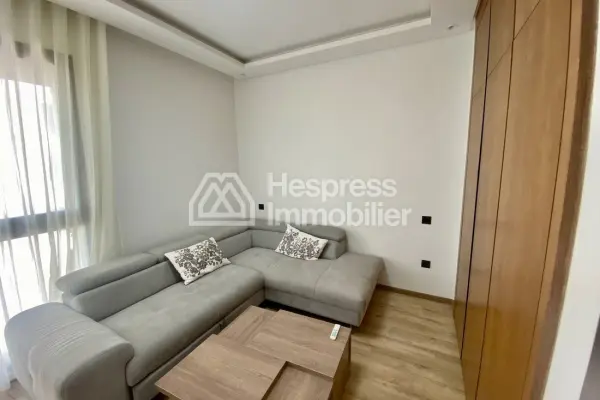 Furnished three-bedroom apartment in CFC