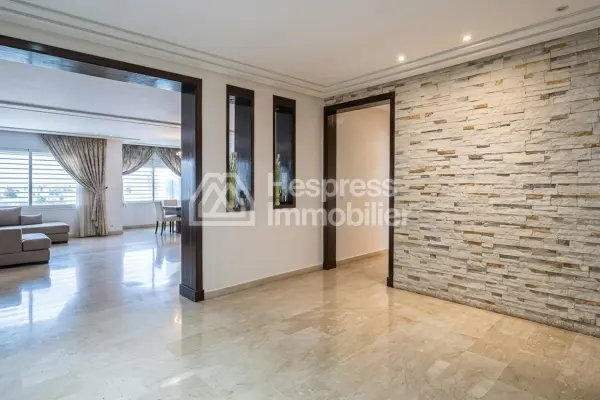 Unfurnished three-bedroom apartment for rent