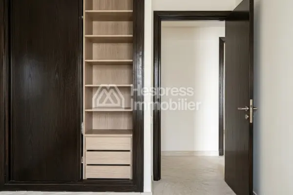 Unfurnished three-bedroom apartment for rent