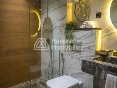 Studio neuf a louer au quartier des hôpitaux