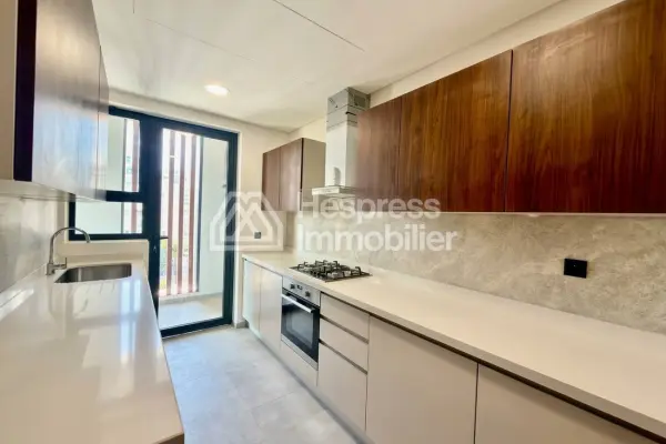 Two-bedroom unfurnished apartment for rent CFC