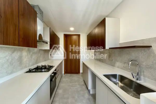 Two-bedroom unfurnished apartment for rent CFC