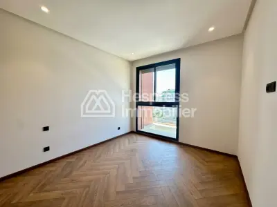 Two-bedroom unfurnished apartment for rent CFC