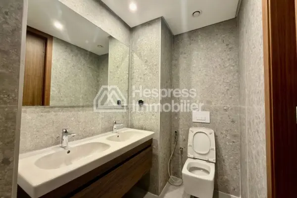 Two-bedroom unfurnished apartment for rent CFC
