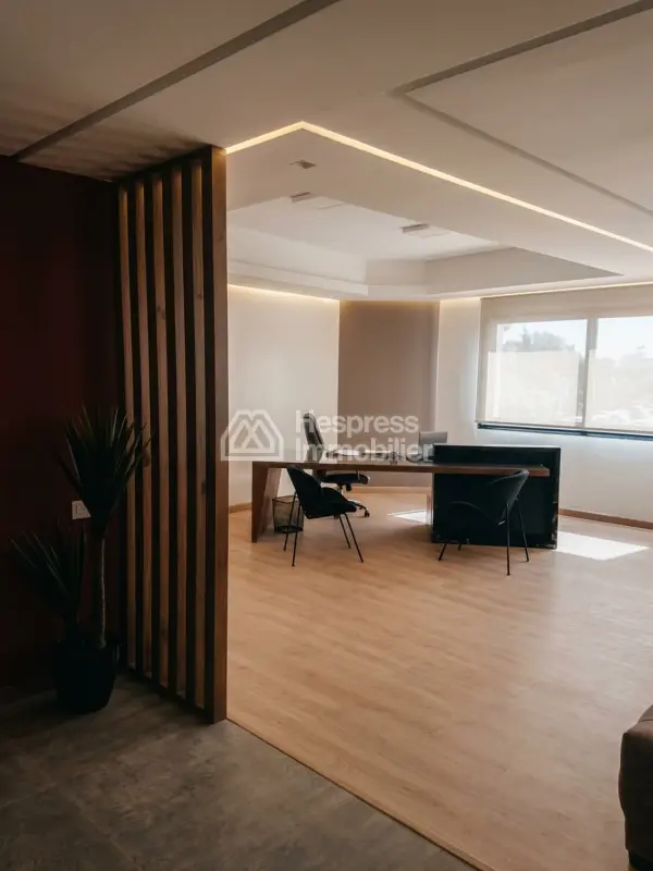Office space for rent in Moulay Youssef