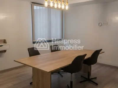 Office space for rent in Moulay Youssef