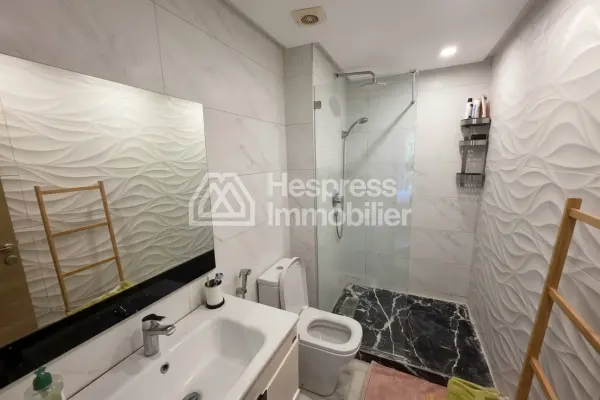 Apartment with Garden and Swimming Pool