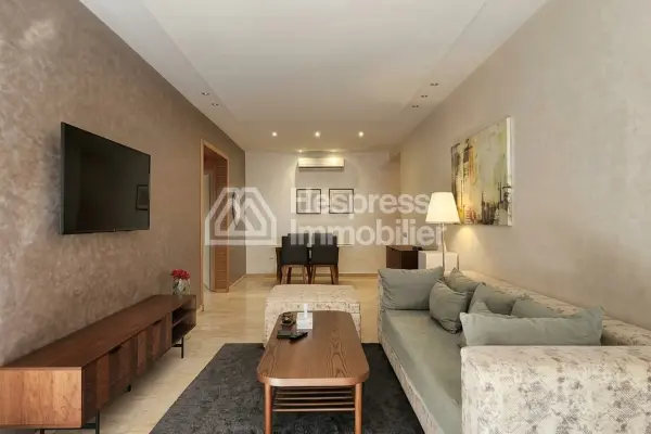 Apartment with Garden and Swimming Pool