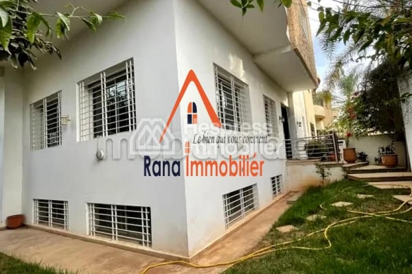 Villa for sale, 350m² in Hay Riad