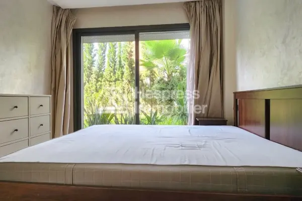 Appartement avec Jardin et Piscine