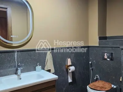 Superb 3-bedroom luxury furnished apartment
