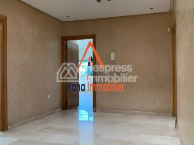 Villa for sale, 350m² in Hay Riad