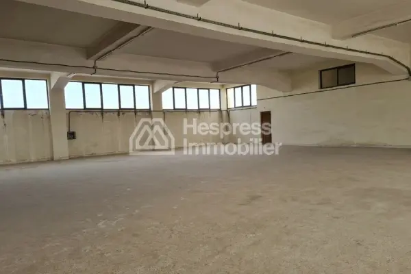Factory for sale in the AIN CHKEF industrial zone