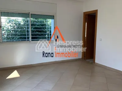 Villa for sale, 350m² in Hay Riad