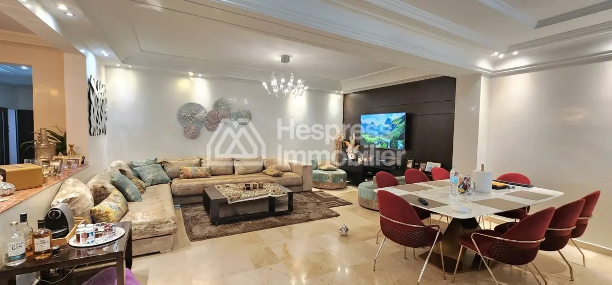 Exceptional 303 m² apartment in the Palmier area