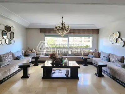 Exceptional 303 m² apartment in the Palmier area