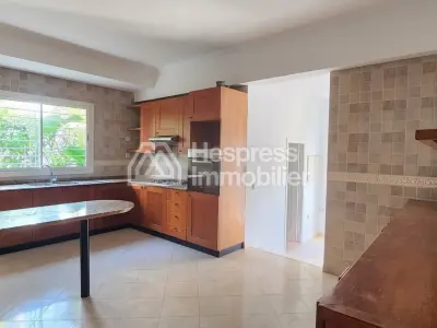 Prime location, exceptional villa for rent