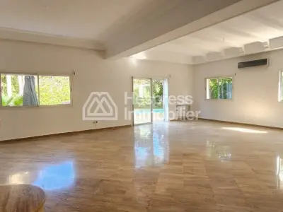 Prime location, exceptional villa for rent