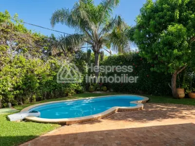 Prime location, exceptional villa for rent
