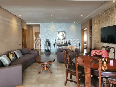 Appartement traversant de 171 m² à vendre